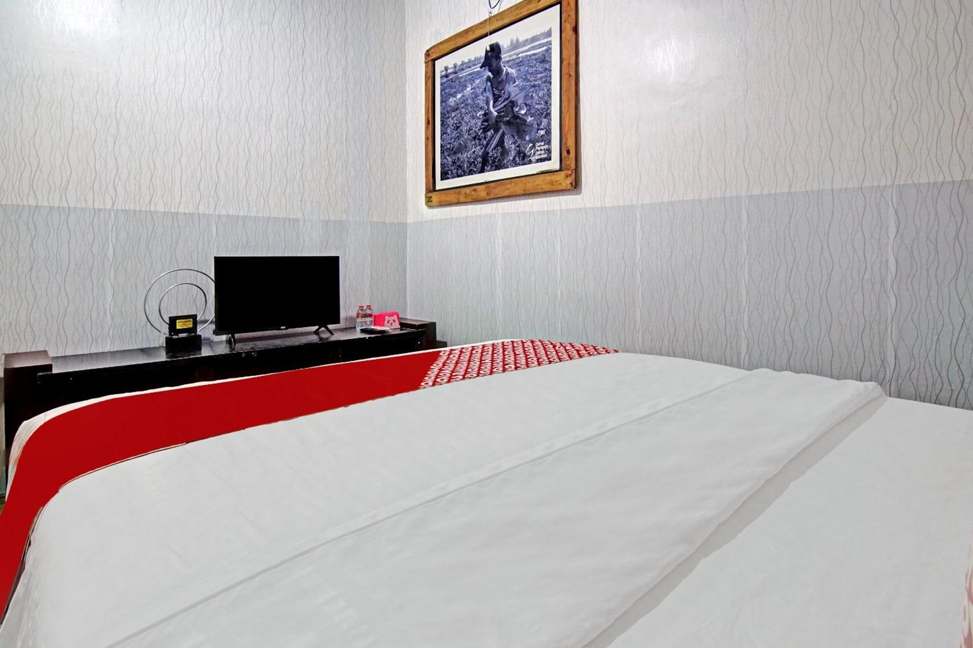 Super Oyo 90358 Poris Residence Syariah Tangerang Exterior photo